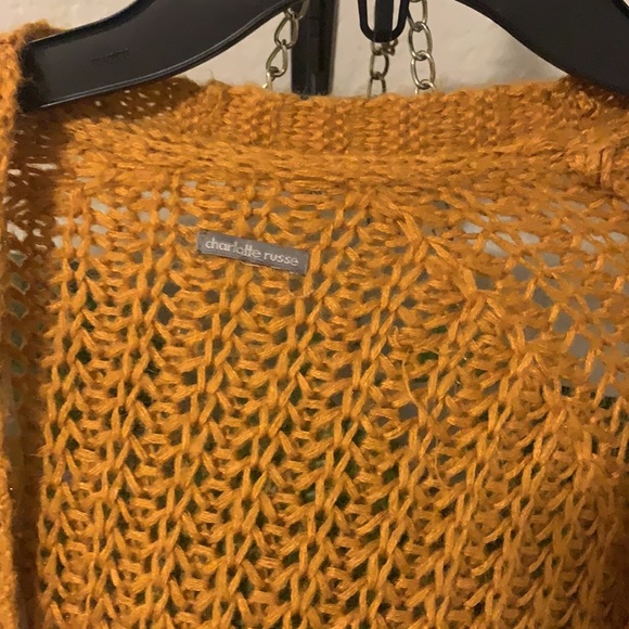Gold colored long knitted cardigan - Picture 4 of 5
